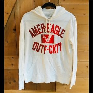 American Eagle// Men’s AE Printed Hoodie